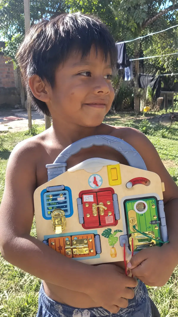 Painel de Atividades Pequeno Corredor Hape - foto de cliente 1