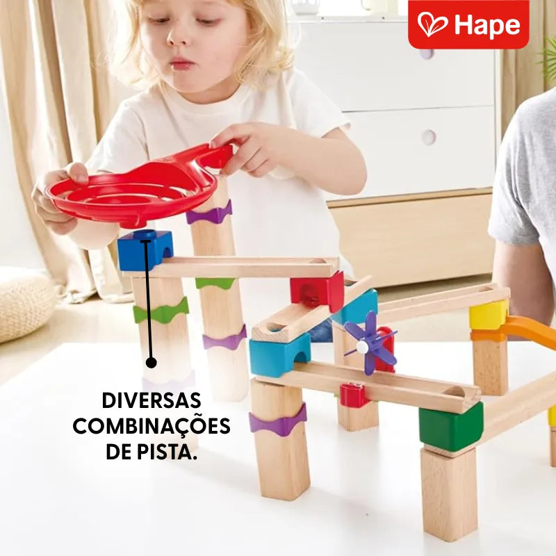 Pista de Obstáculos e Manobras para Bolinhas de Gude de Madeira DIY | HAPE