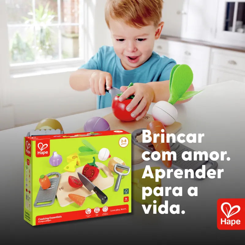 Set de Vegetais de Madeira para Cortar com Ralador e Tábua | Hape