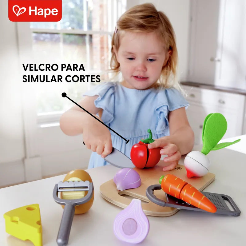 Set de Vegetais de Madeira para Cortar com Ralador e Tábua | Hape