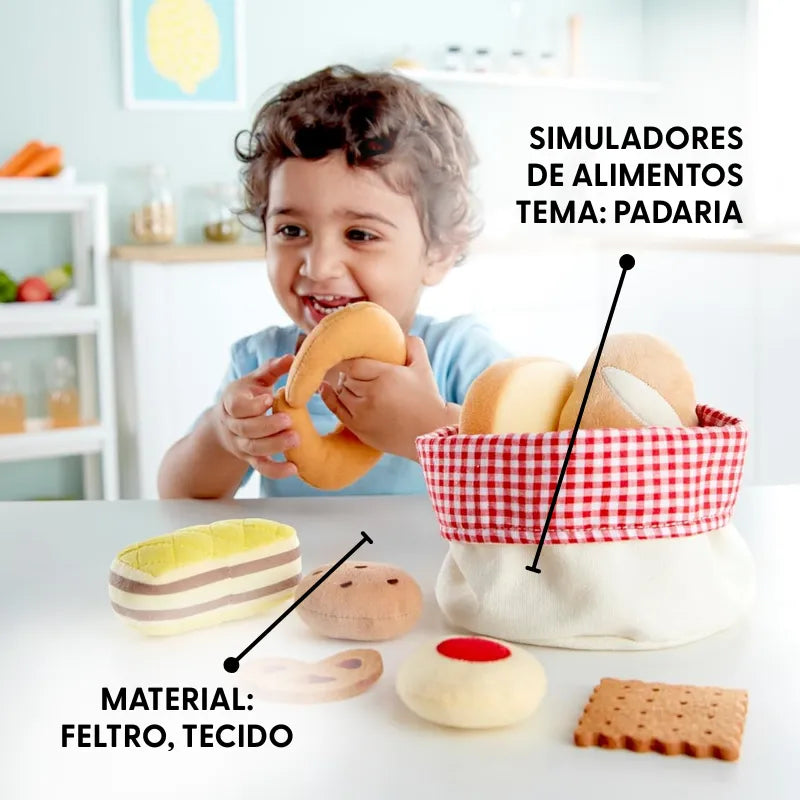 Kit Padaria Infantil de Feltro com Pães, Croissant e Bolo Faz de Conta | Hape