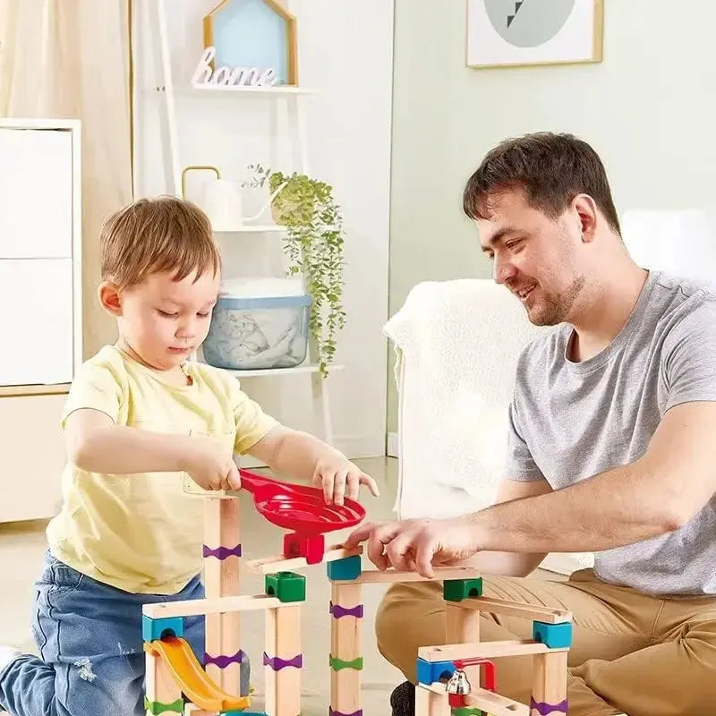 Pista de Obstáculos e Manobras para Bolinhas de Gude de Madeira DIY | HAPE