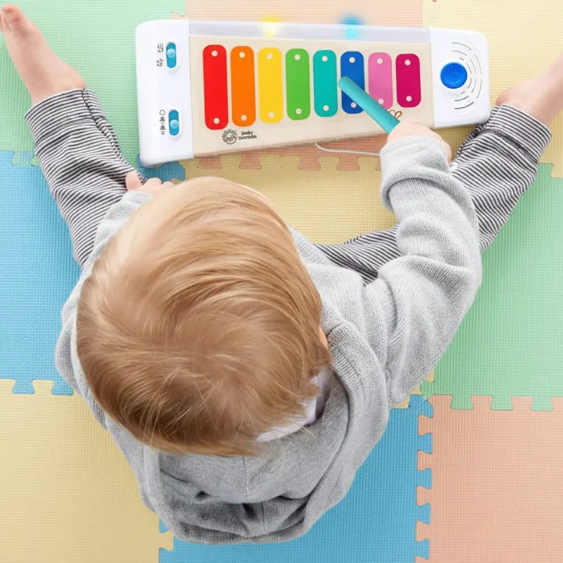 Xilofone Sensorial de Madeira Brinquedo Premium com Tecnologia Magic Touch e Luzes – Hape