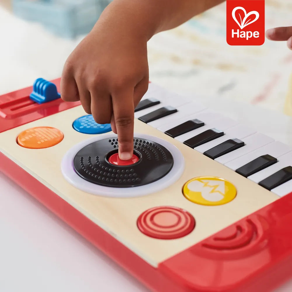 Estúdio de DJ Mix & Spin Hape - imagem 8