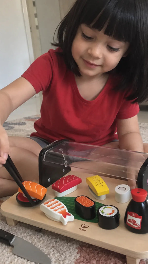 Cliente com a Hora do Sushi Hape 2