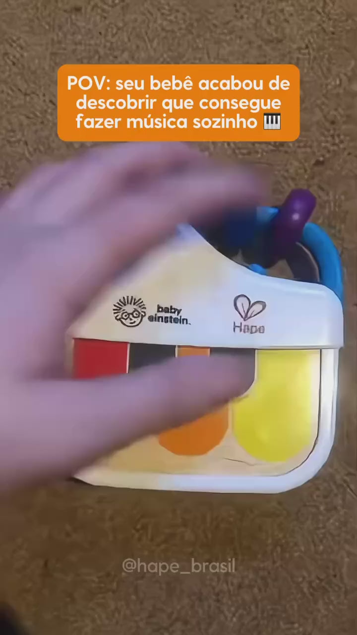 Vídeo do Mini Piano Magic Touch Portátil para Bebê Hape